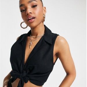 ☀️Black Sleeveless Tie-Front Top☀️